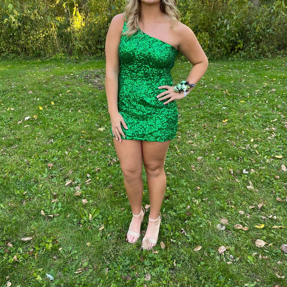 Homecoming dress